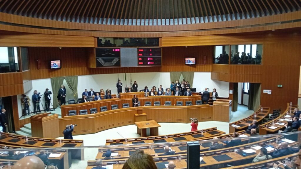 Inizia la XVII legislatura: ecco gli assessori della giunta Todde