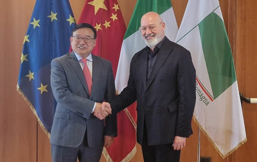 Incontro tra il Presidente Bonaccini e l’ambasciatore cinese Jia Guide