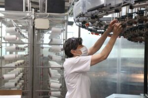 A febbraio, secondo le stime dell'Istat, l'indice destagionalizzato della produzione industriale in...