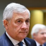 Tajani, Ministro degli Esteri, rivolge un appello alla moderazione all’Iran