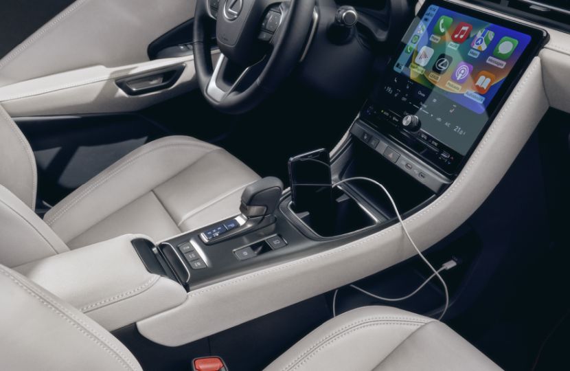 Le prime consegne del nuovo Lexus LBX sono state avviate a Roma, dove il veicolo è stato accolto con...