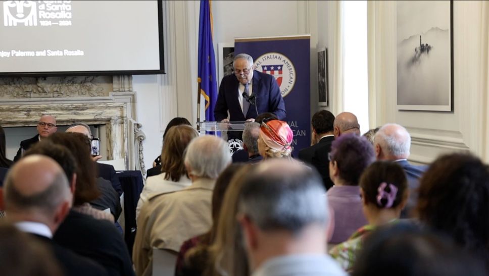 L'anno scorso, New York ha reso omaggio a Santa Rosalia, la patrona della città di Palermo, in...