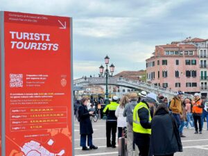 Contributo accesso e pagamenti alla quota 23.600 durante la seconda giornata a Venezia