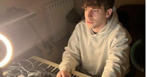 Holden: il suo primo album arriva prima della finale di Amici 2024? “Assente nei daytime per completare il progetto”