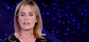 “Isabella Ferrari racconta la sua dolorosa decisione: ‘Da giovane ho scelto di interrompere una gravidanza'” – Intervista scioccante a Verissimo