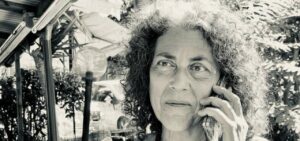 Maria Grazia Calandrone, finalista al Premio Strega 2023: la storia di una donna abbandonata dalla madre