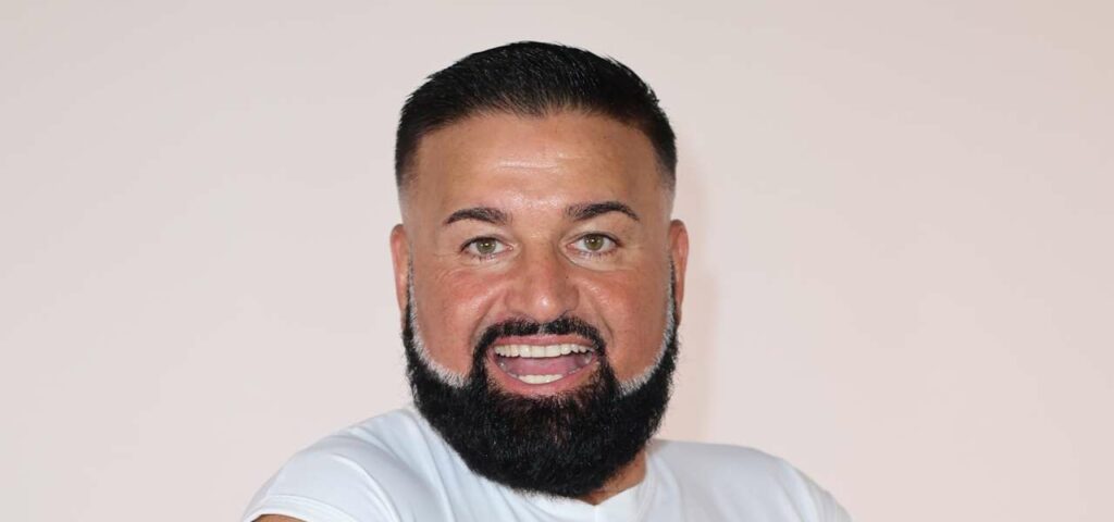Peppe_Di_Napoli_IsoladeiFamosi_2024_cs_mediaset.jpeg