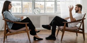 Terapia familiare: il funzionamento di una seduta e i momenti in cui può essere benefica