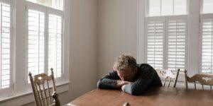 Come riempire il vuoto emotivo che ci portiamo dentro