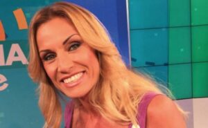 Annalisa Minetti: Ritorno alla vista grazie a un microchip” / “Il mio orgoglio per mia sorella Francesca…