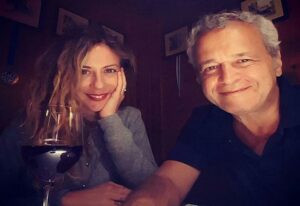 Enrico Mentana, compagno di Francesca Fagnani/ La giornalista: “Non siamo gelosi, ma…”