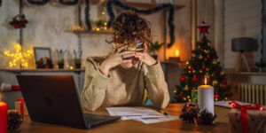 Come affrontare l’ansia da Capodanno: cos’è, perché è normale e 7 consigli per gestirla