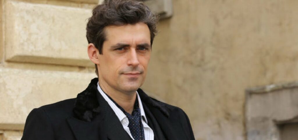 Flavio Parenti sarà ospite nel salotto de La volta buona di Caterina Balivo per parlare della sua...