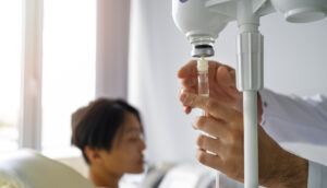 La IV Therapy, o terapia endovenosa (IV), offre numerosi benefici come potenziare il sistema...