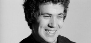 Storia di Lucio Battisti: malattia, carriera e successo con “Acqua azzurra, acqua chiara”