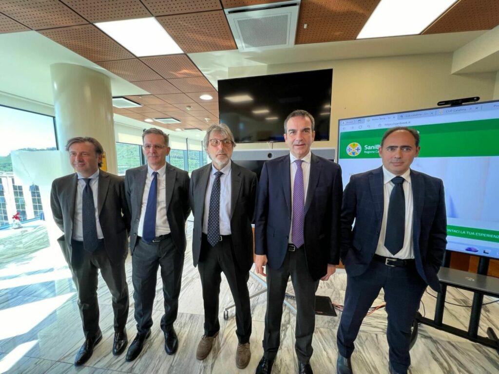 29 milioni in più per la sanità in Calabria grazie ai Fondi Pnrr, annuncia Occhiuto