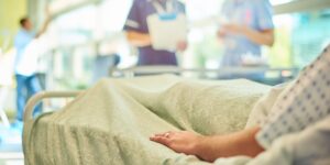 Ovariectomia: scopo e procedura chirurgica per l’asportazione dell’ovaio