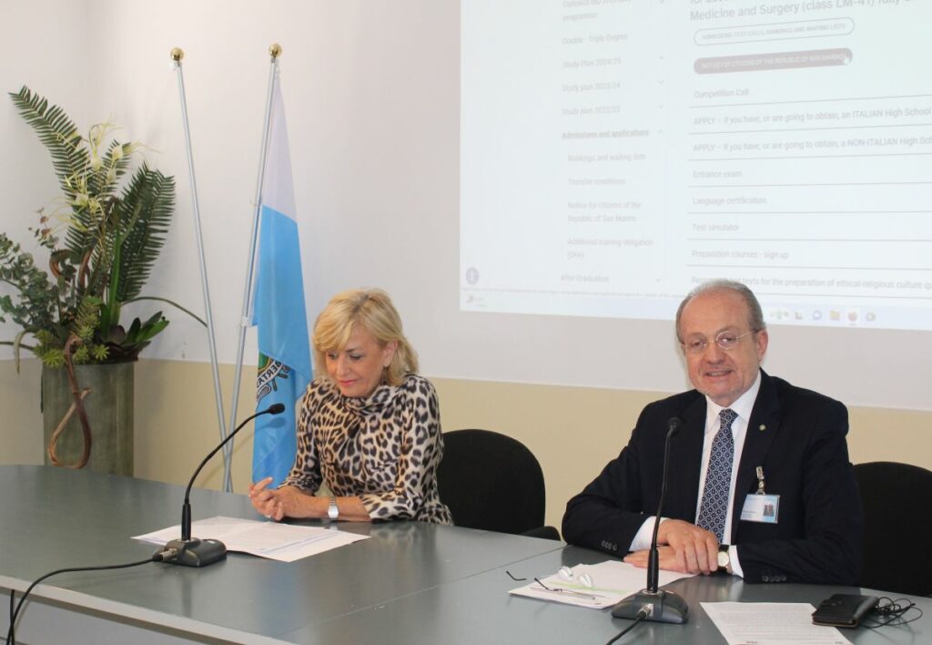 Il bando per l'assegnazione di 10 posti per la laurea magistrale in Medicine and Surgery presso...