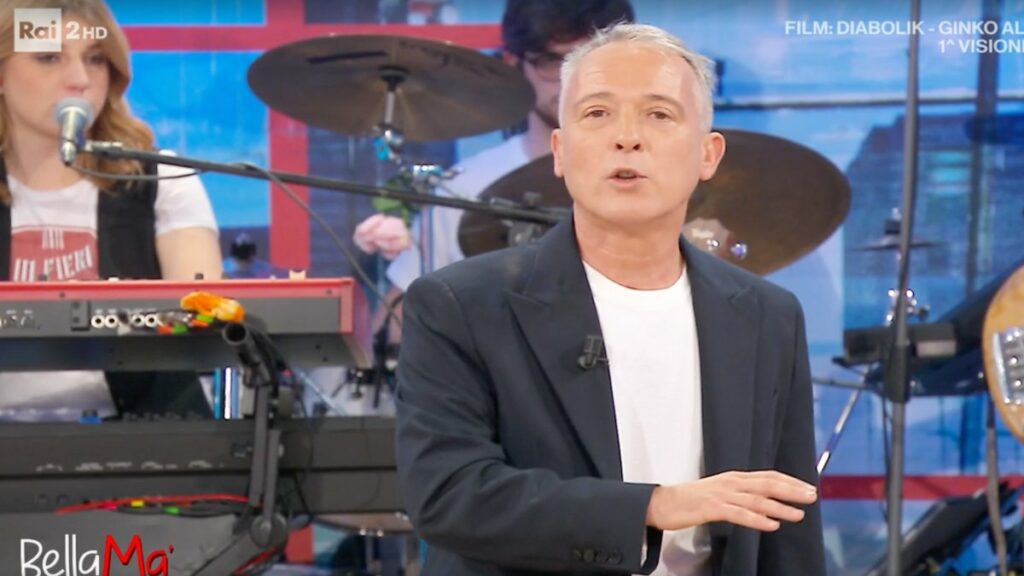 Il canale Rai2 celebra i suoi 70 anni con uno speciale in prima serata intitolato "BellaRai2"...