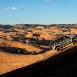 La nuova Land Rover Defender OCTA debutta a luglio