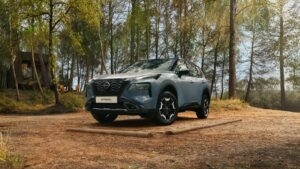 Nissan ha presentato in anteprima il nuovo X-Trail N-Treck, la versione del crossover pensata per...