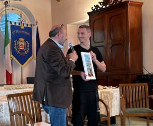 Il premio “Maredicosta” 2024 assegnato a Davide Bersaglini #kingofshots