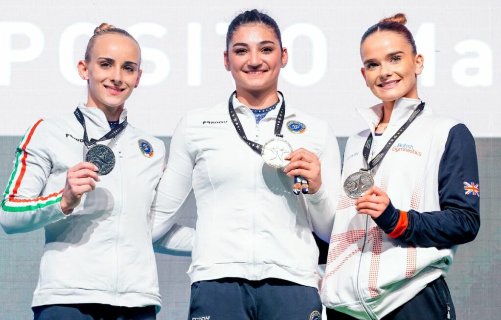 Manila Esposito è stata incoronata campionessa europea di ginnastica artistica nell'All-Around a...