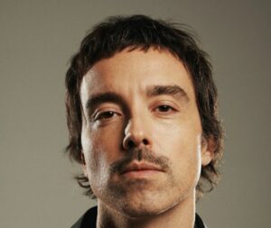 Diodato esaurisce i biglietti per cinque nuove date