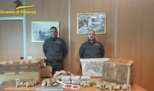 Sequestrati 90 kg di Hashish in una centrale di spaccio scoperta a Bracciano.
