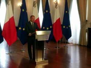 L’ex premier Muscat di Malta ha chiesto di essere interrogato dalla Polizia