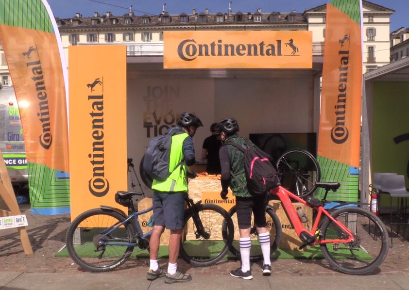 Continental è il Top sponsor e il pneumatico ufficiale del Giro d'Italia 2024, la storica corsa...