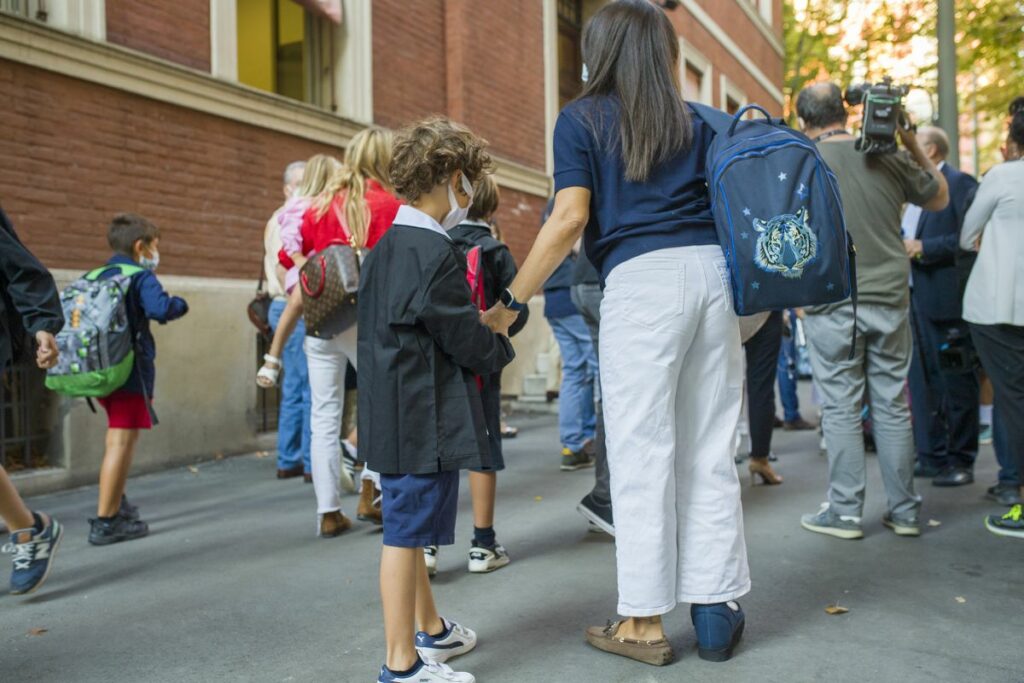 Il 13 settembre 2021 è iniziato l'anno scolastico alle scuole Carducci di Bologna con la presenza...