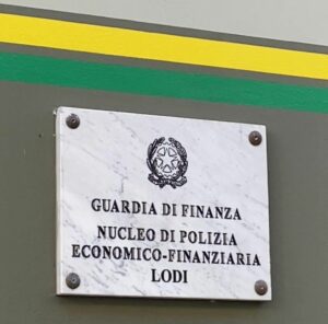 I Finanzieri del Comando Provinciale di Lodi hanno scoperto un danno erariale di oltre 5 milioni di...