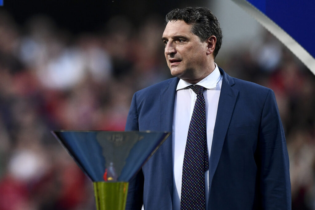 Reggio Emilia, Italia - 22 maggio 2022: Luigi De Siervo osserva durante la cerimonia di premiazione...