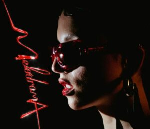 Angelina Mango, cantautrice emergente, ha annunciato l'uscita del suo nuovo singolo "melodrama", in...