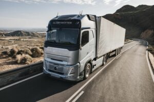 Volvo introduce nuovi modelli di camion alimentati a biodiesel per la sua gamma