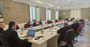 Le linee guida dei Vescovi di Sicilia su esorcismi e preghiere di guarigione