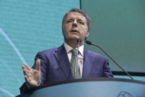 Nel corso degli Stati Generali dei Commercialisti, che si sono tenuti a Roma, Matteo Renzi ha...