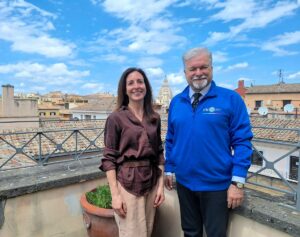 Api rosa: il progetto che promuove e valorizza l’apicoltura al femminile