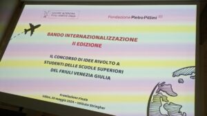 “La Scuele che a voioi” promovi parcorsis di studi internaziunâls