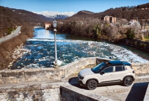 La Jeep Avenger si conferma la vettura ideale per il weekend del 2024