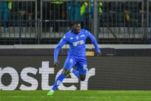 M'Baye Niang, calciatore dell'Empoli, ha segnato un gol al 93' durante la partita di Serie A contro...