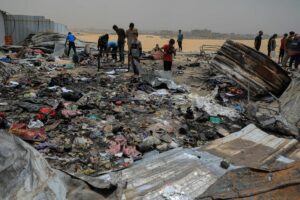 16 morti in un nuovo raid israeliano su Rafah
