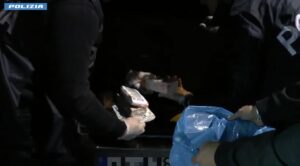 Droga: Arrestate due organizzazioni in provincia di Como