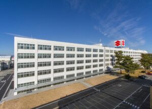 Suzuki registra livelli di vendite e profitti in crescita