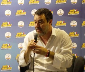 Matteo Salvini, vicepremier e ministro delle Infrastrutture e dei Trasporti, è stato intervistato...