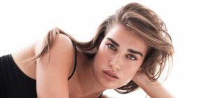 Il cuore di Clara Soccini è impegnato in una storia d’amore con il fidanzato Jacopo Neri, vincitrice...