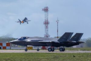 Iraq: Le brigate Hezbollah annunciano la ripresa dei raid sulle basi statunitensi