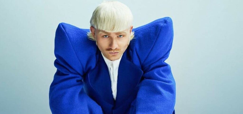 Joost Klein, il cantante rappresentante dei Paesi Bassi alla finale dell'Eurovision Song Contest...