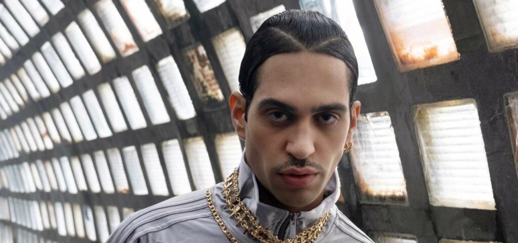 Mahmood partecipa all’evento musicale Una Nessuna Centomila per raccogliere fondi destinati ai...